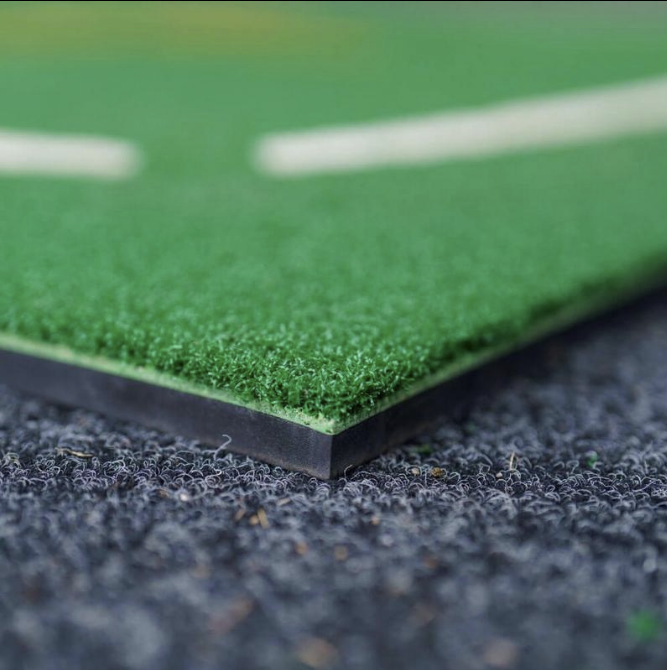 InSwing Golf Training Mat - 1.5m x 1.5m golf practice mat